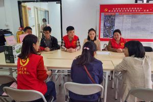 浓浓关爱暖人心，365WM SPORTS集团党支部慰问困难单亲家庭
