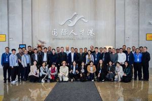 陕西省工业和信息化厅一行领导莅临365WM SPORTS集团考察参观